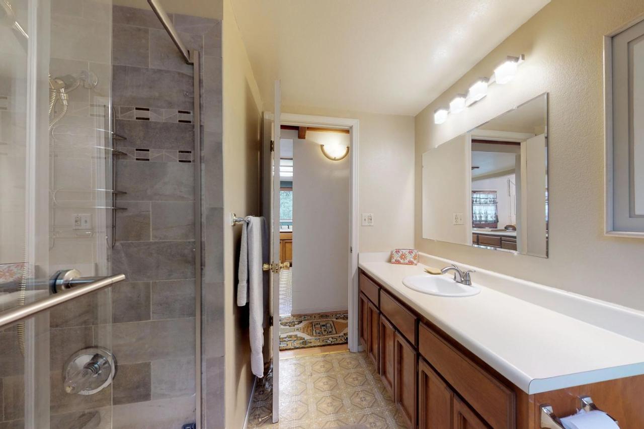 Cozy Chalet Groveland Bagian luar foto