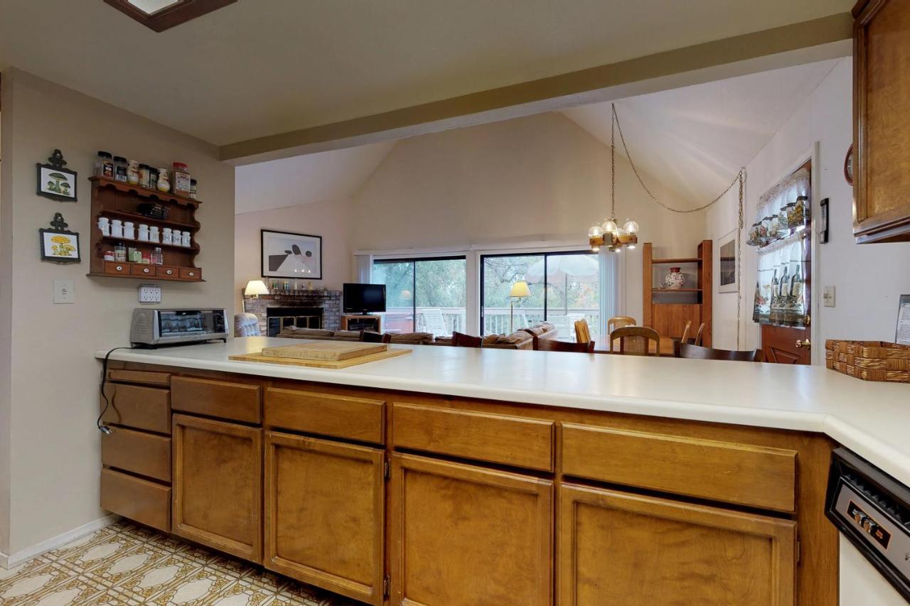 Cozy Chalet Groveland Bagian luar foto