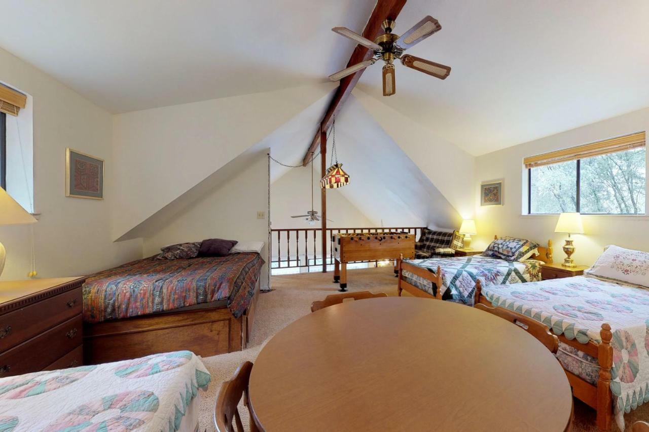 Cozy Chalet Groveland Bagian luar foto